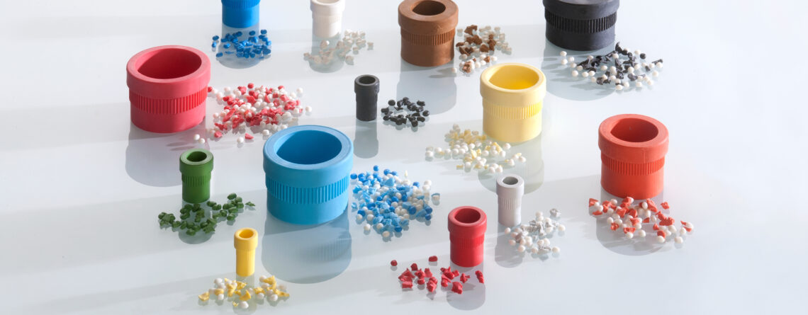 Różne kolory wkładek uszczelniających do dławnic kablowych PFLITSCH