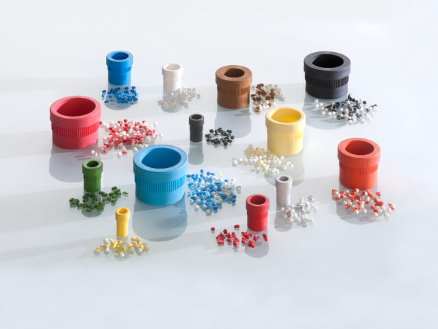 Różne kolory wkładek uszczelniających do dławnic kablowych PFLITSCH